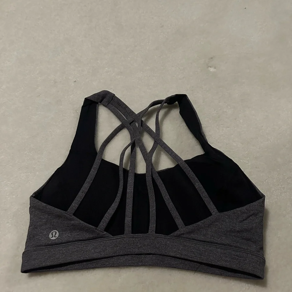 Lululemon Free to Be Serene Bra - Picture 2 of 3
